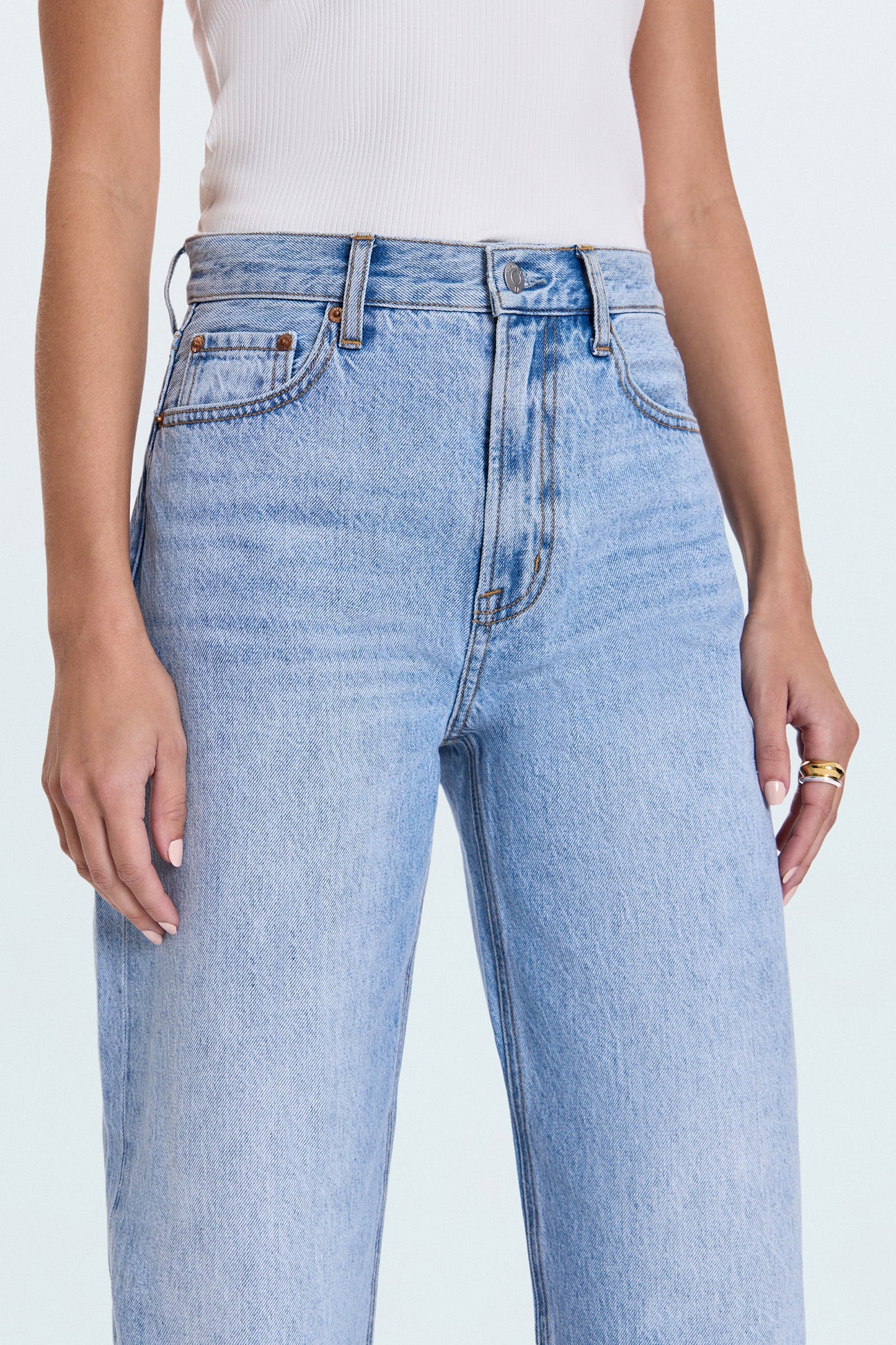 Wes High Rise Barrel Jean - Gaze