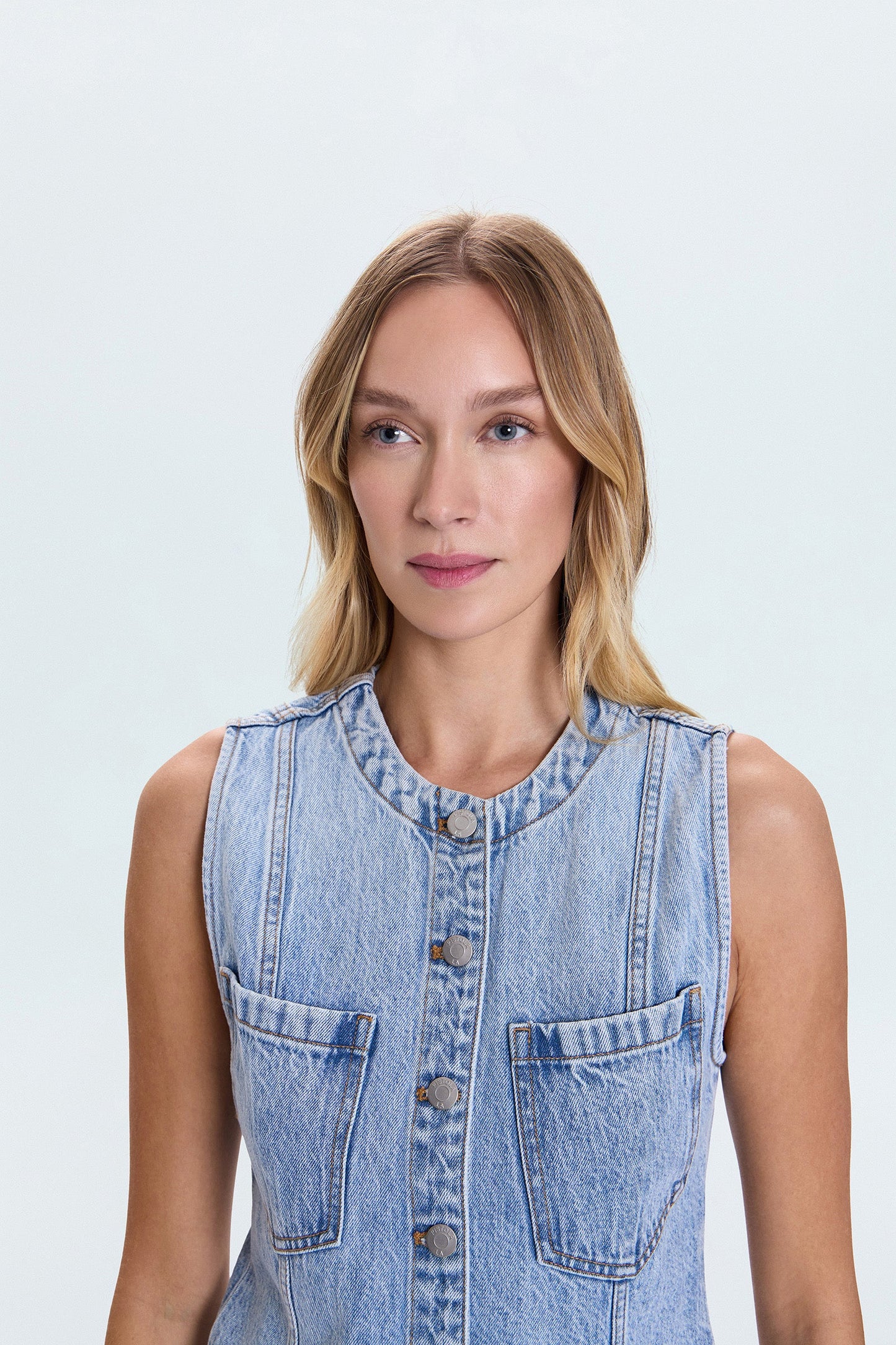 Gia Fitted Collarless Vest - Gaze