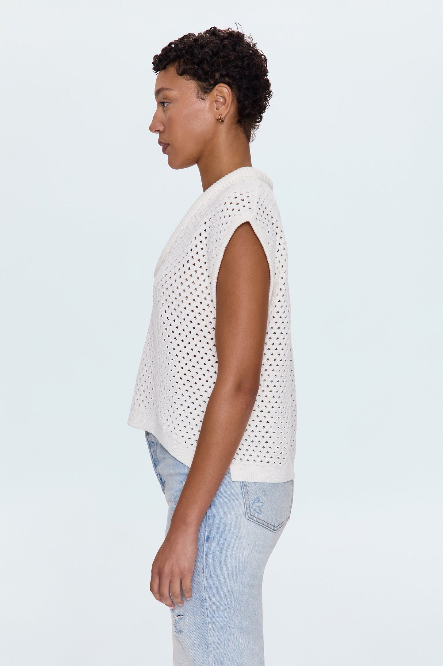 Beck Open Knit Cropped Sweater - Le Blanc
